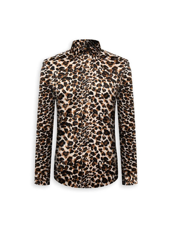 Camicia alla moda con stampa leopardata
