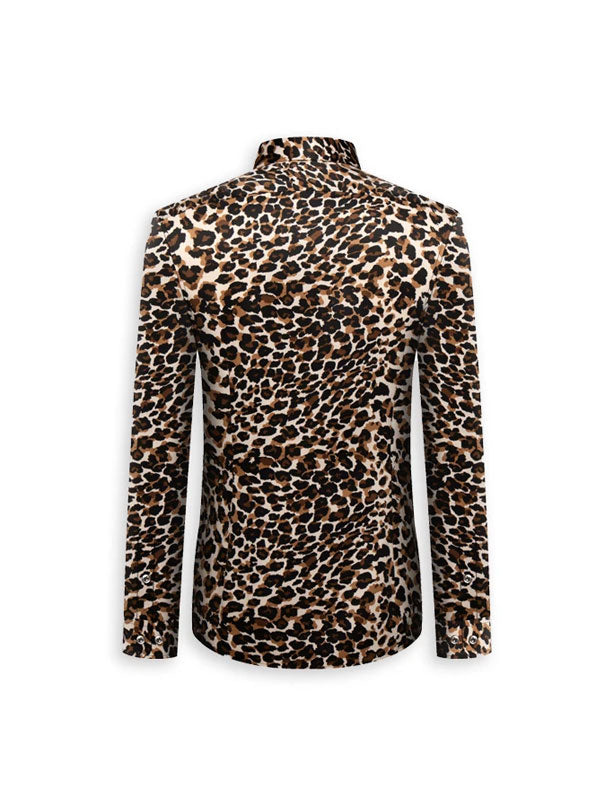 Camicia alla moda con stampa leopardata